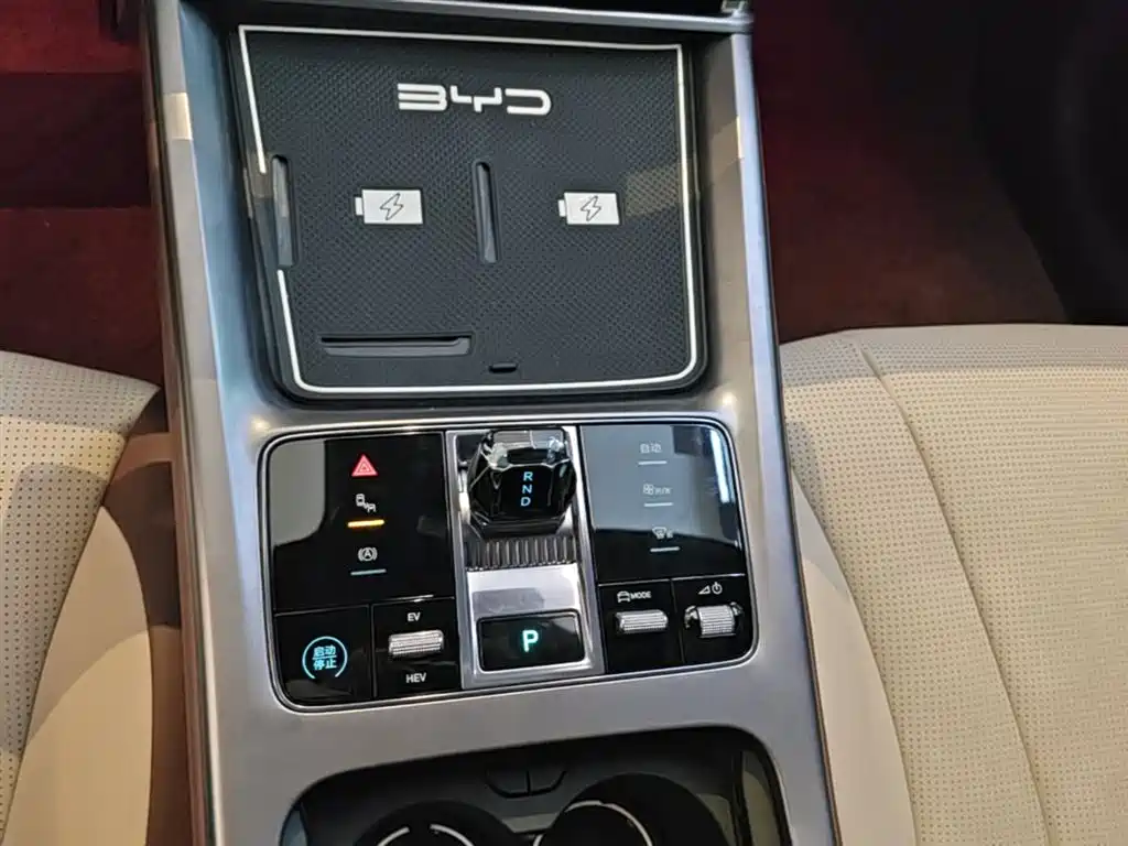 BYD Seal 07 DM-i 2024 — фото 14