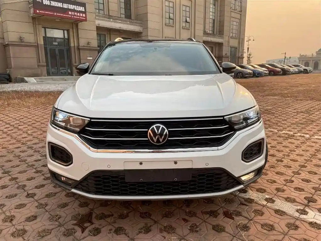 Volkswagen T-Roc 2022 — фото 2