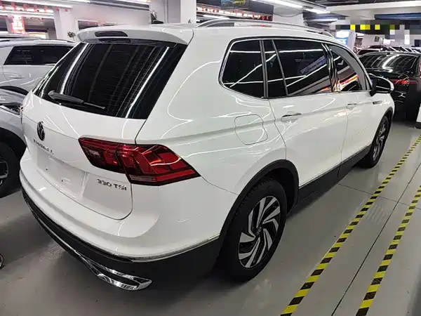 Volkswagen Tiguan L 2024