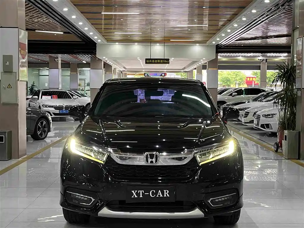 Honda Avancier 2017 — фото 2