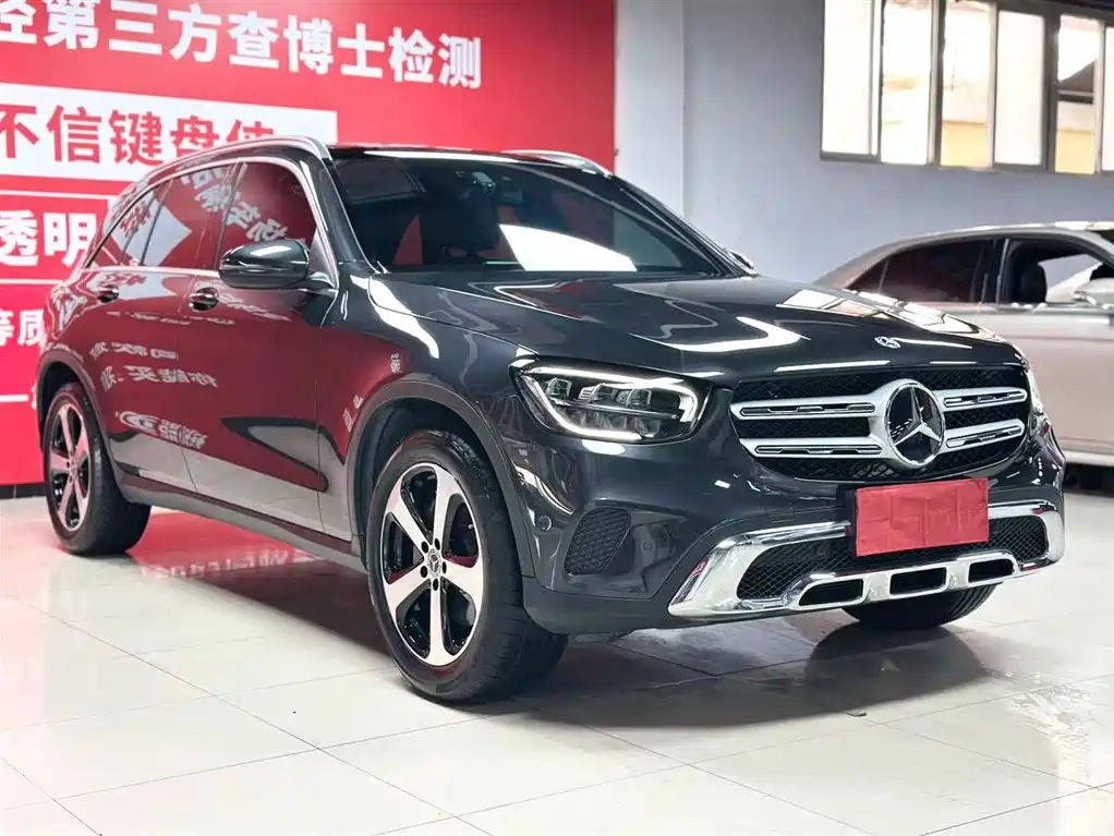 Mercedes-Benz GLC 2023