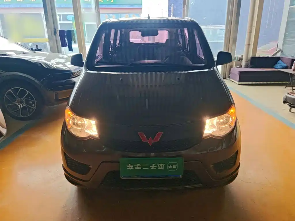 Wuling Hongguang 2016