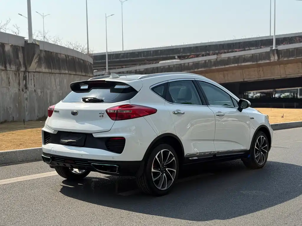 Geely Emgrand GS 2018 — фото 4