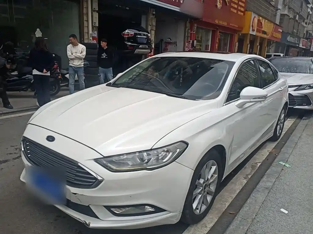 Ford Mondeo 2018 — фото 1