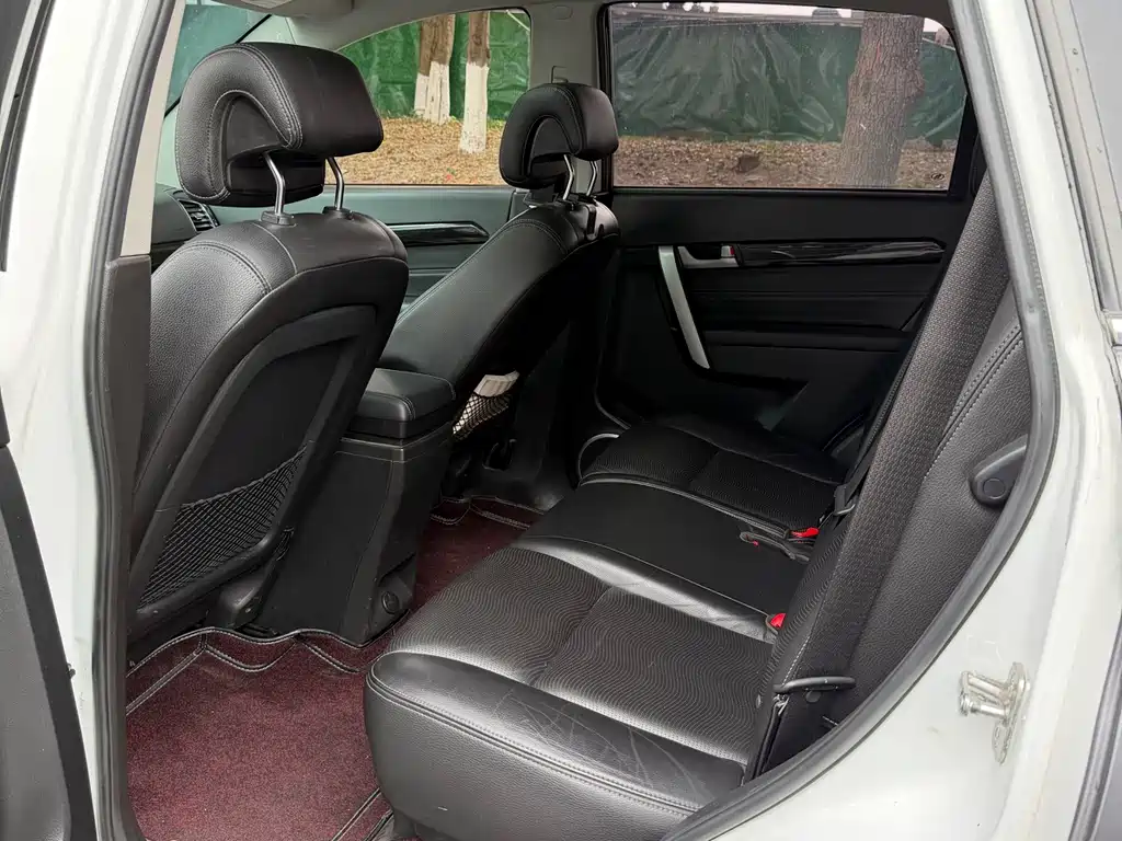 Chevrolet Captiva 2014 — фото 12