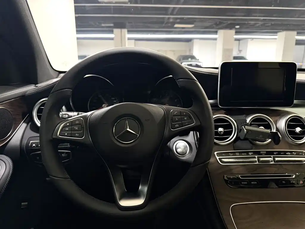 Mercedes-Benz GLC 2017