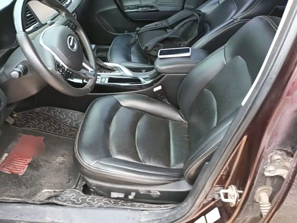 GAC Trumpchi GA6 2018 — фото 15
