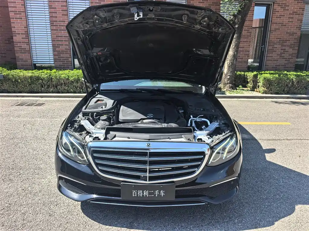 Mercedes-Benz E-Class 2020 — фото 9
