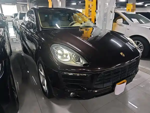 Porsche Macan 2014