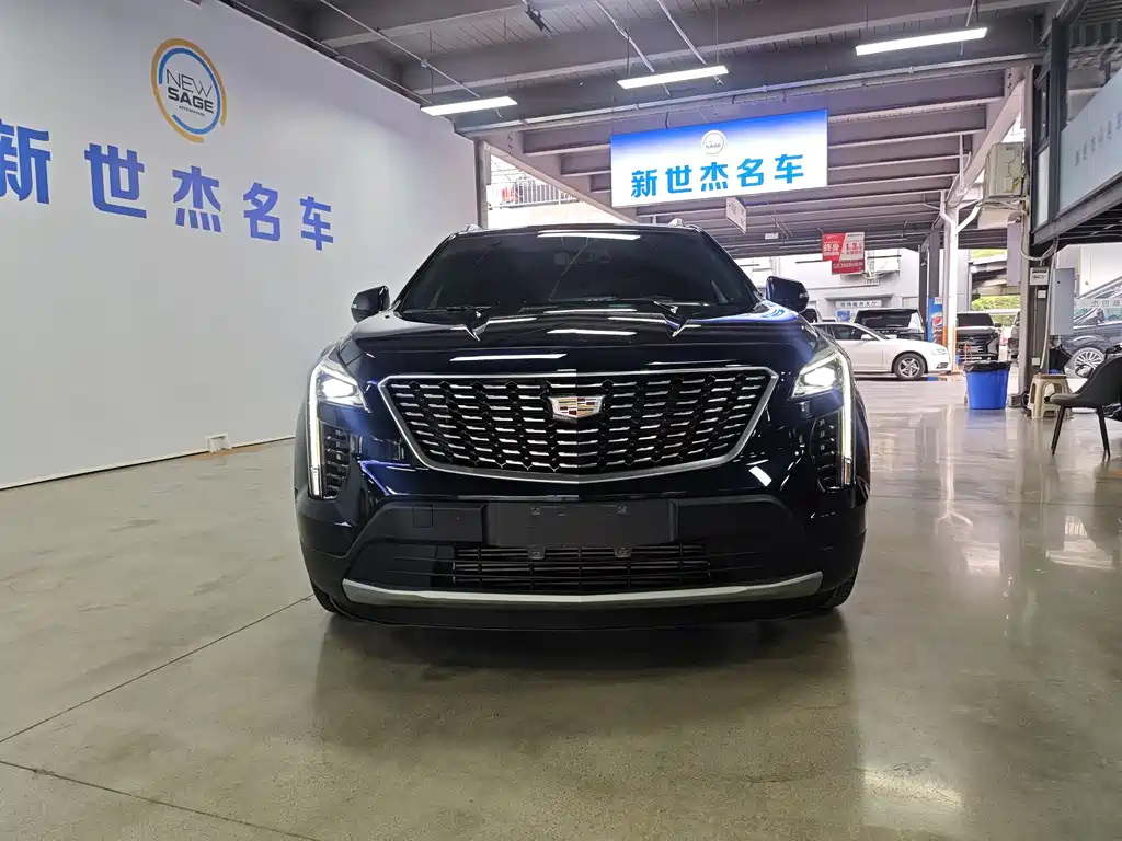 Cadillac XT4 2020 — фото 2