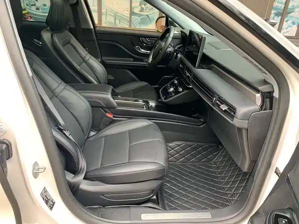 Lincoln Corsair 2022