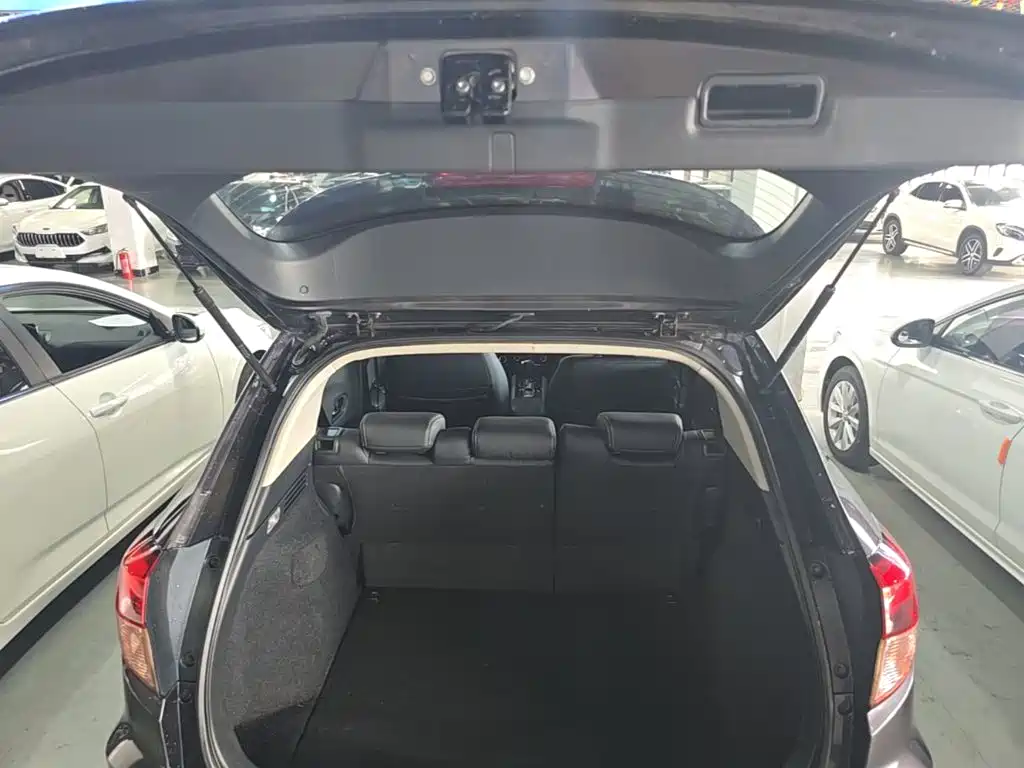 Honda Vezel 2018 — фото 19