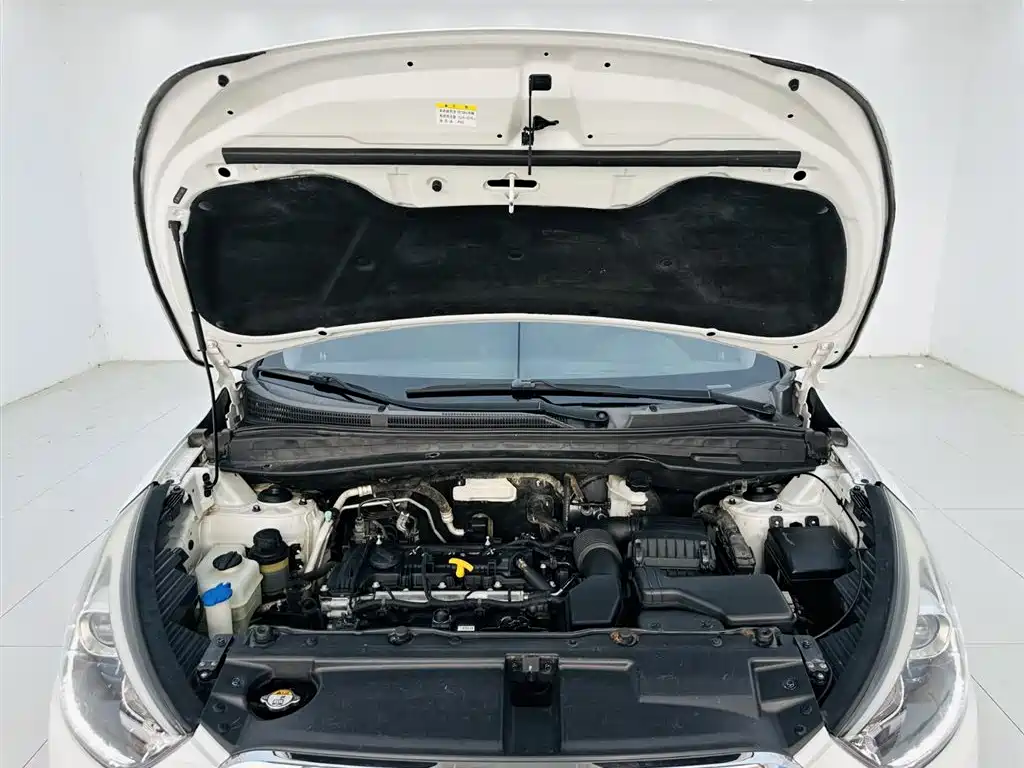 Hyundai ix35 2015 — фото 25