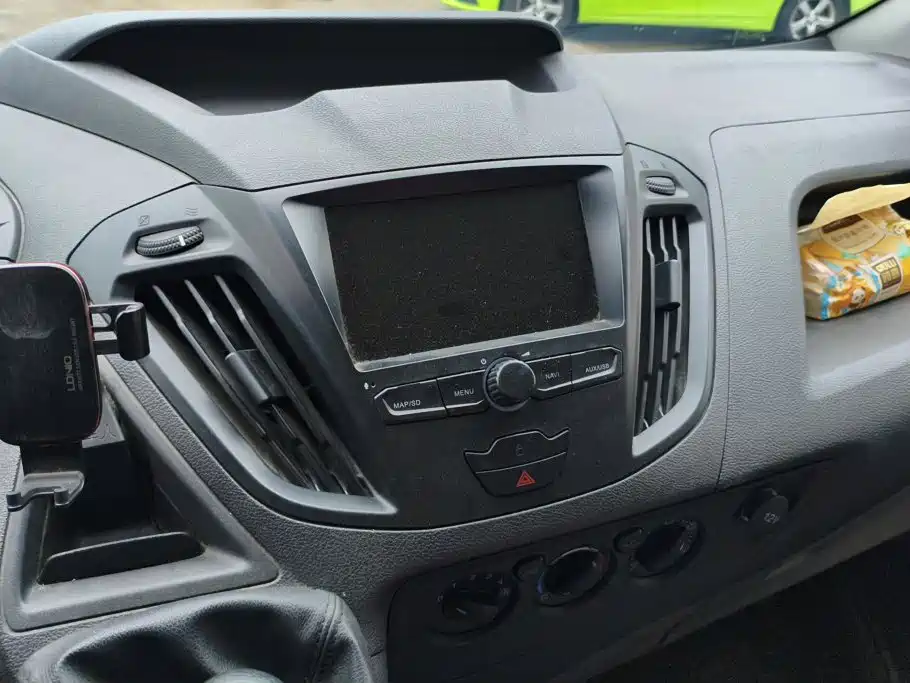 Ford Transit 2023 — фото 12