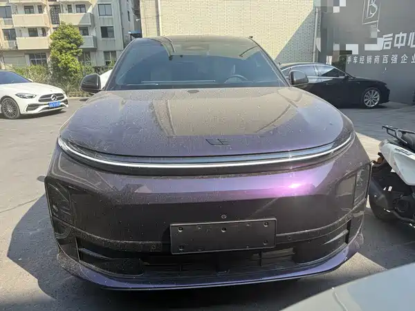 Li Auto L6 2024