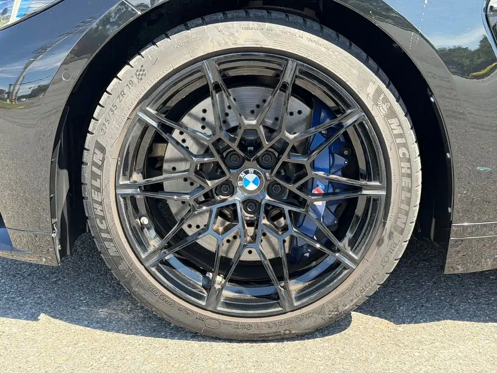 BMW M3 2025 — фото 7