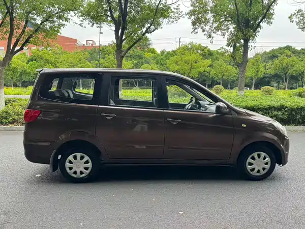 BAIC M20 2016