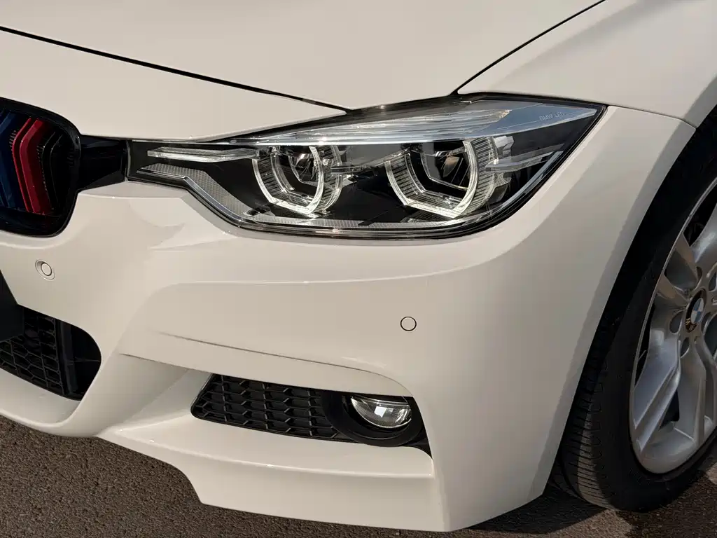BMW 3 Series 2018