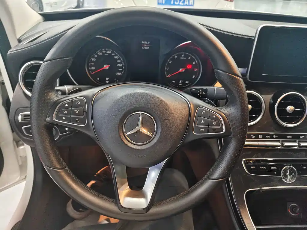 Mercedes-Benz C-Class 2018 — фото 7