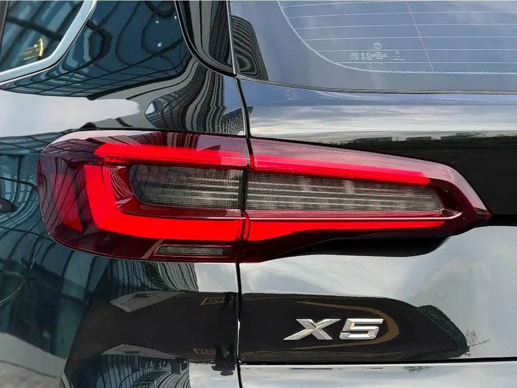 BMW X5 2023 — фото 11