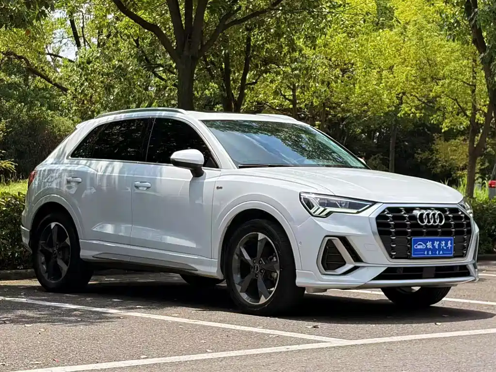 Audi Q3 2022