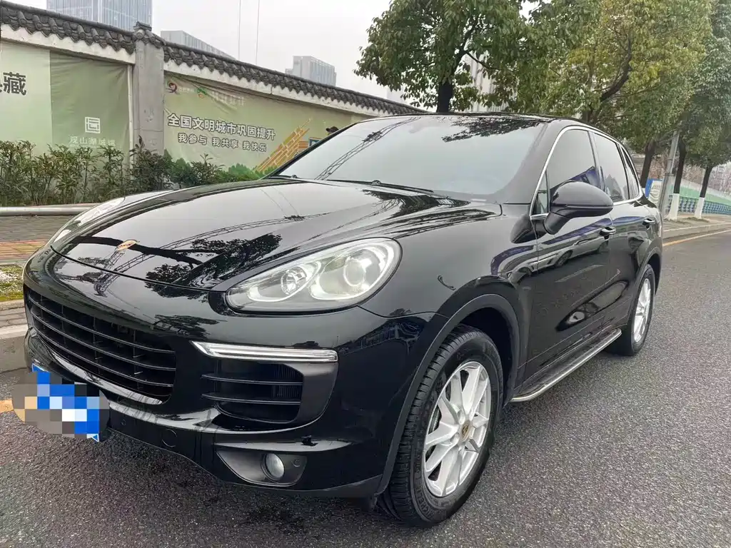 Porsche Cayenne 2018 — фото 1
