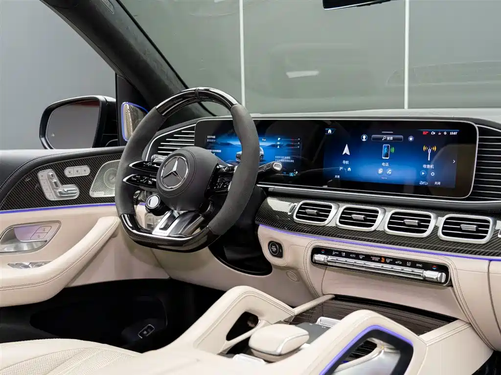 Mercedes-Benz GLS AMG 2025 — фото 14
