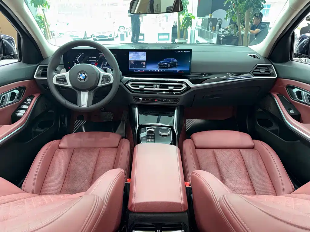 BMW 3 Series 2024