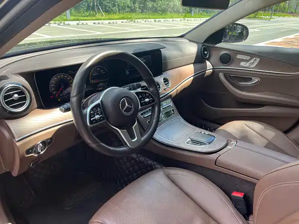 Mercedes-Benz E-Class 2018
