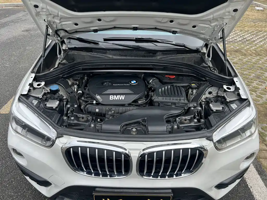 BMW X1 2018 — фото 15