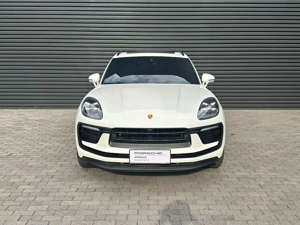 Porsche Macan 2023 — фото 14