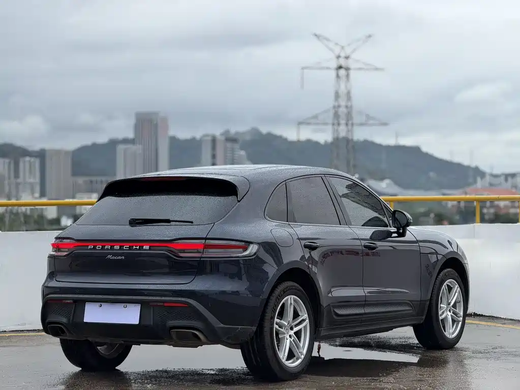 Porsche Macan 2022 — фото 5