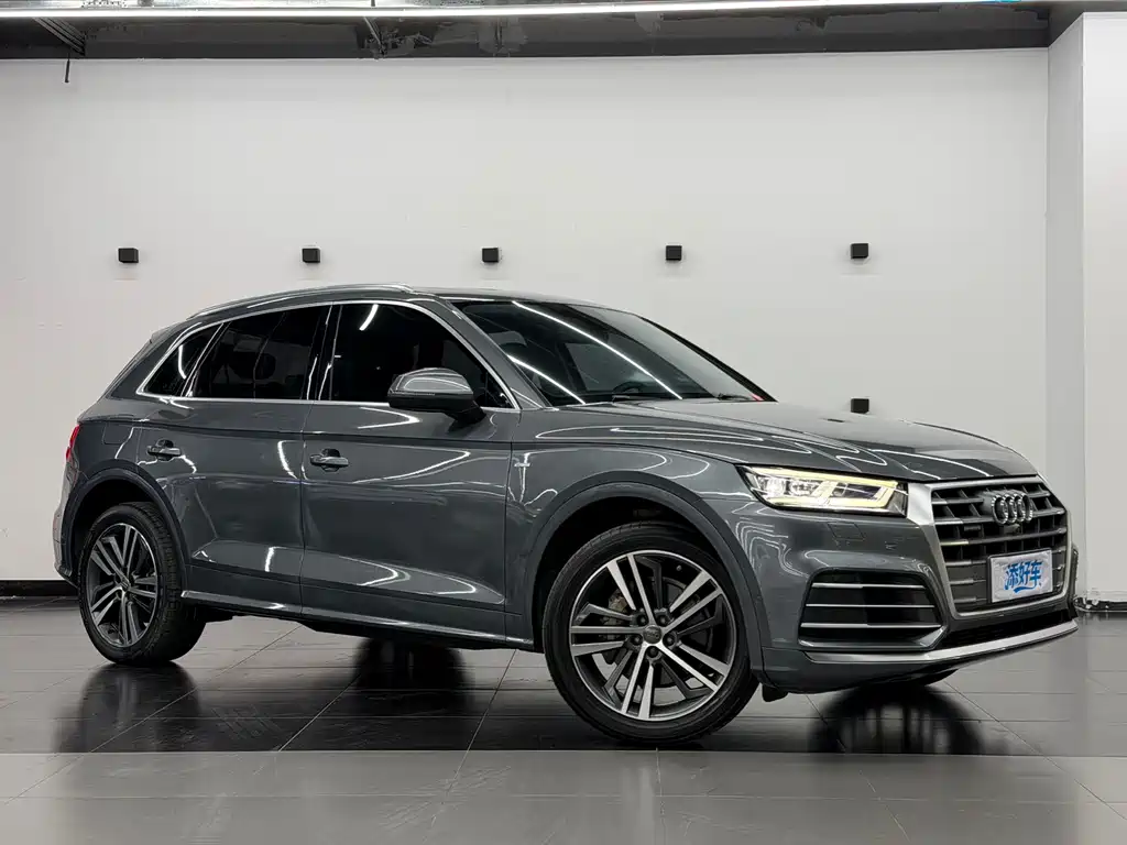 Audi Q5L 2020 — фото 3
