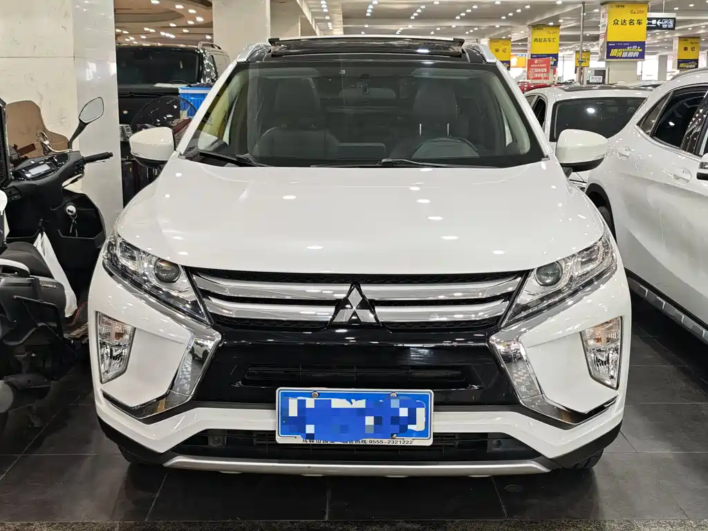 Mitsubishi Eclipse Cross 2019 — фото 2
