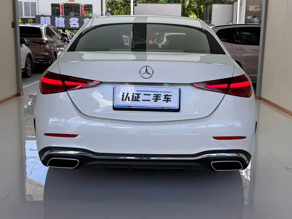 Mercedes-Benz C-Class 2023 — фото 8