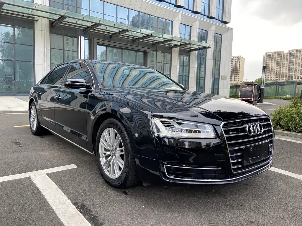 Audi A8 2015