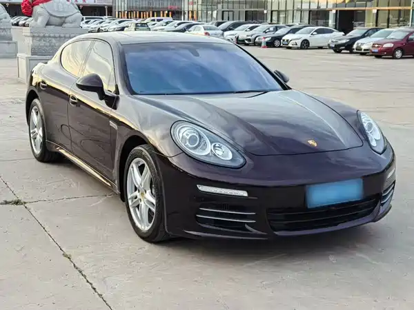 Porsche Panamera 2016