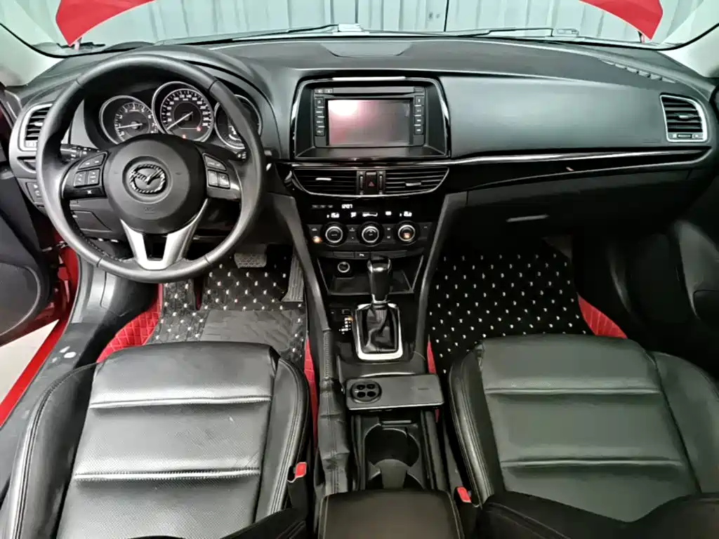 Mazda Atenza 2015 — фото 10