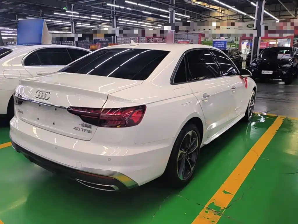 Audi A4L 2024