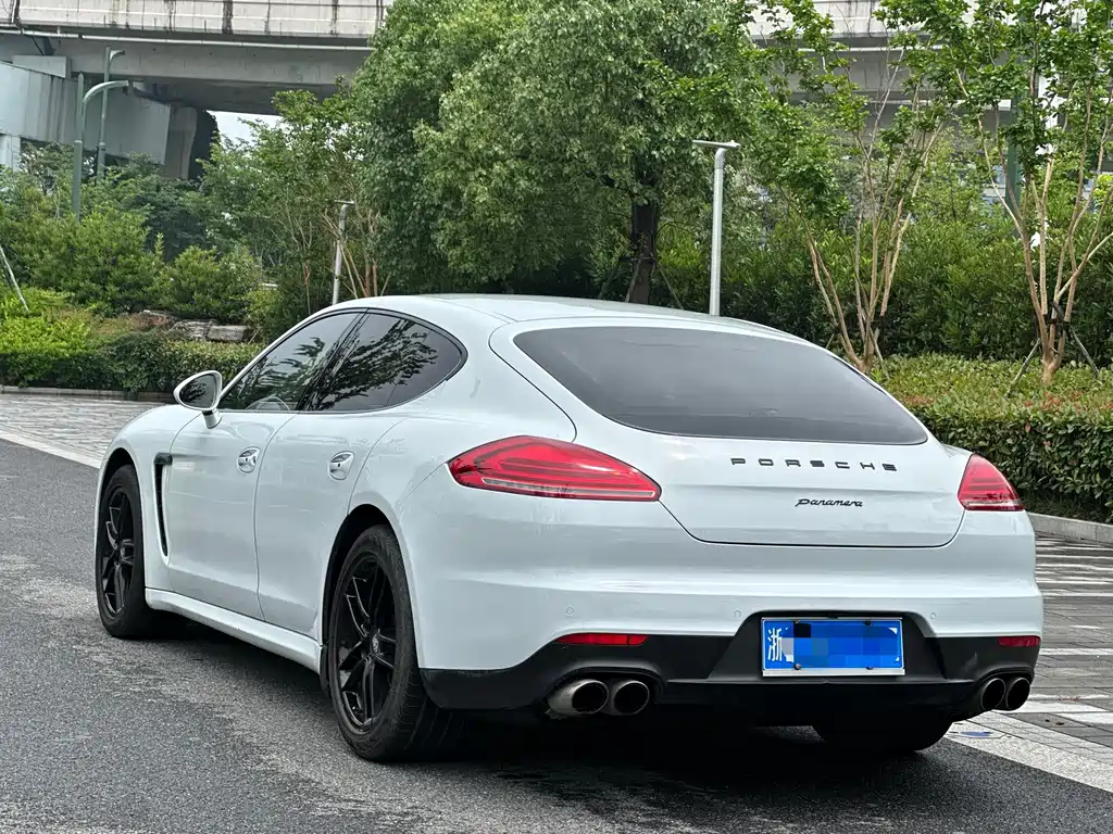 Porsche Panamera 2016 — фото 4