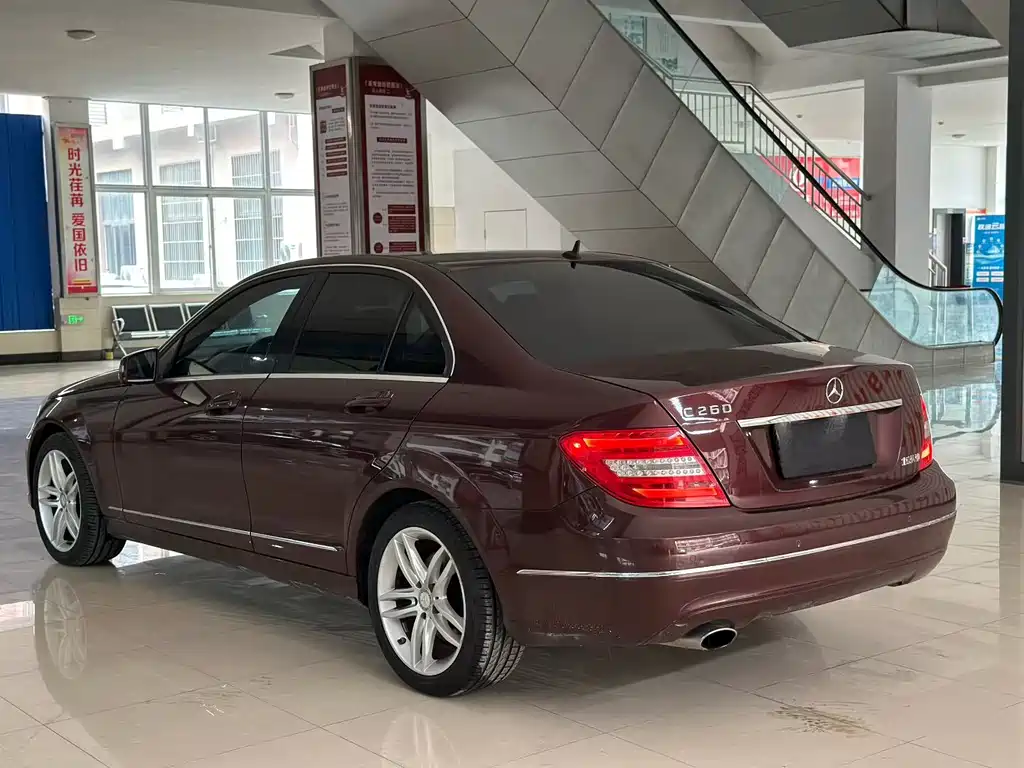 Mercedes-Benz C-Class 2013 — фото 4