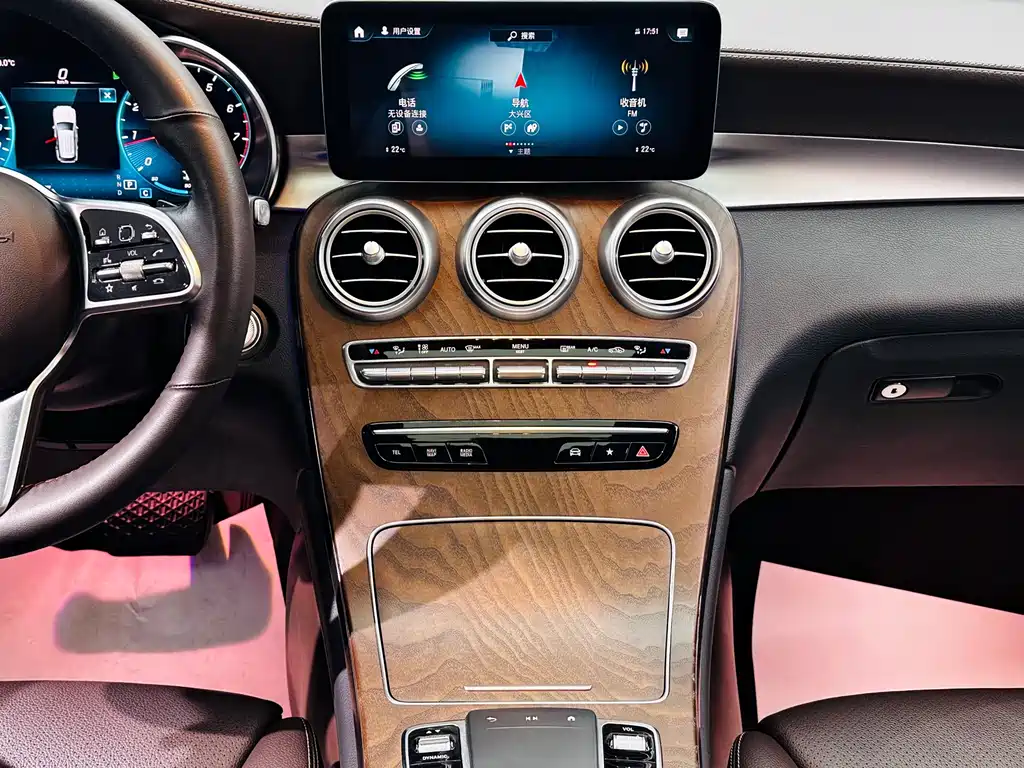 Mercedes-Benz GLC 2023 — фото 17