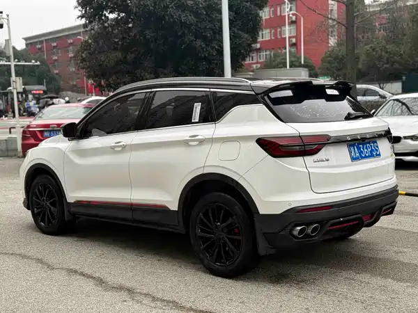 Geely Binyue 2021