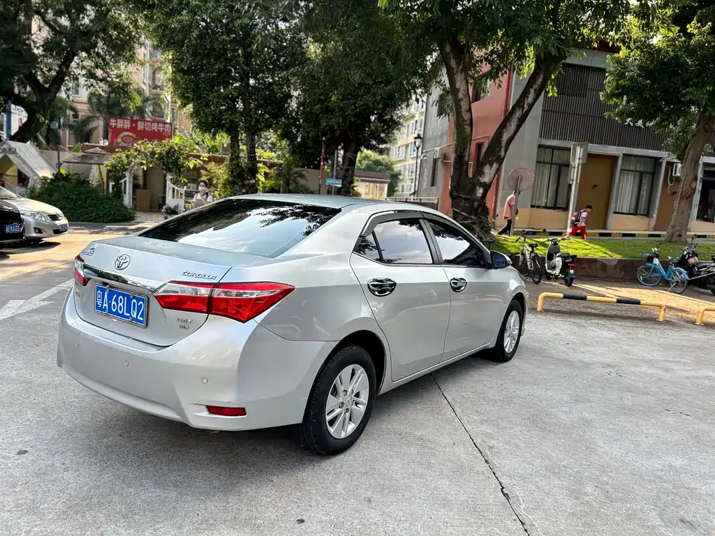 Toyota Corolla 2017 — фото 7