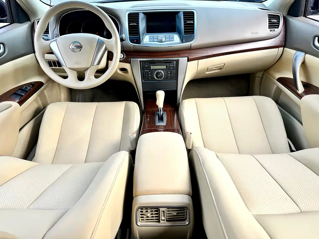 Nissan Teana 2010 — фото 35