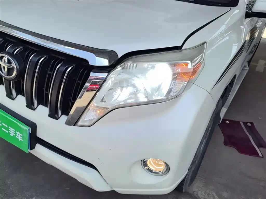 Toyota Prado 2017 — фото 24