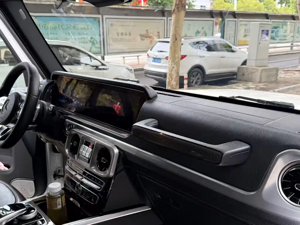 Mercedes-Benz G-Class 2019