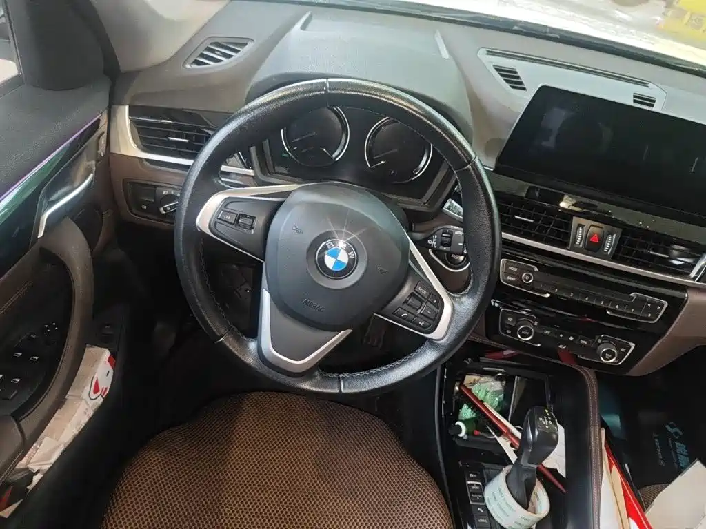 BMW X1 New Energy 2020 — фото 7