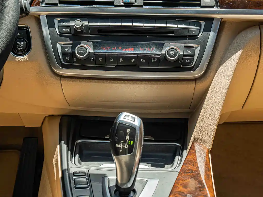 BMW 3 Series 2013 — фото 15
