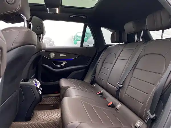 Mercedes-Benz GLC 2021